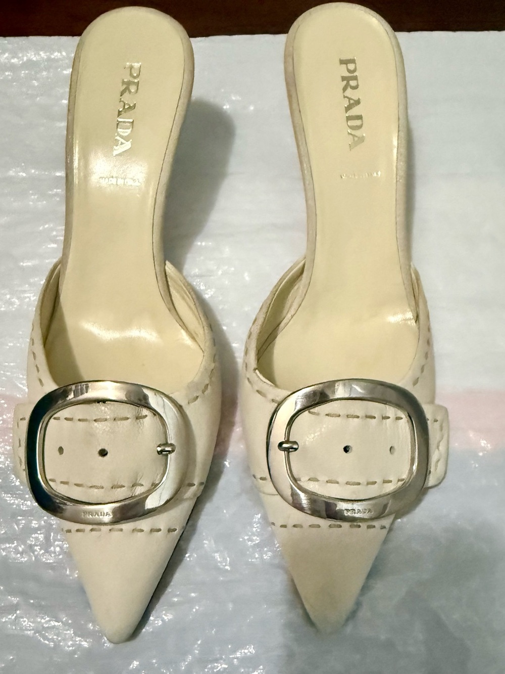 Authentic Vintage Prada Cream Leather Buckle Mule Heels — IT 37 / US 6.5–7